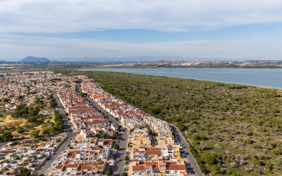 Revente - Maison mitoyenne -
Torrevieja - La Siesta