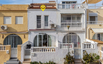 Revente - Maison mitoyenne -
Torrevieja - La Siesta