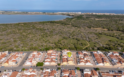 Revente - Maison mitoyenne -
Torrevieja - La Siesta