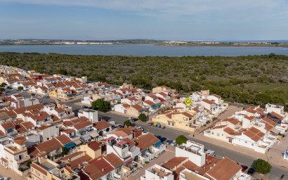 Revente - Maison mitoyenne -
Torrevieja - La Siesta