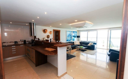 Herverkoop - Plat -
Torrevieja - Playa Del Cura