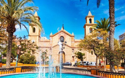 Nieuwbouw - Plat -
Torrevieja - Habaneras