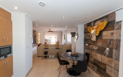 Resale - Apartment -
Orihuela Costa - Los Dolses