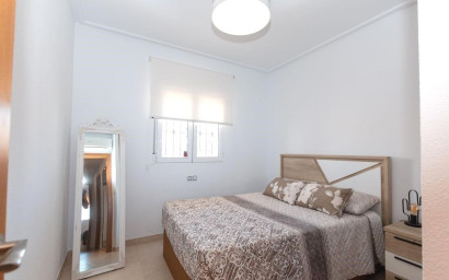 Resale - Apartment -
Orihuela Costa - Los Dolses