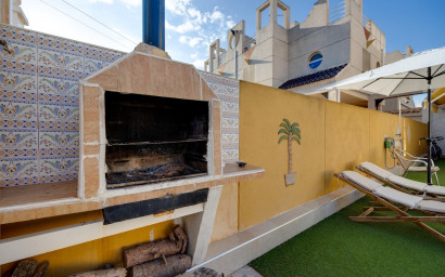 Resale - Townhouse -
Torrevieja - La Siesta - El Salado - Torreta