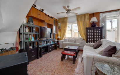 Resale - Townhouse -
Torrevieja - La Siesta - El Salado - Torreta