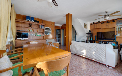 Resale - Townhouse -
Torrevieja - La Siesta - El Salado - Torreta