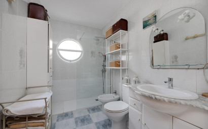 Resale - Townhouse -
Torrevieja - La Siesta - El Salado - Torreta