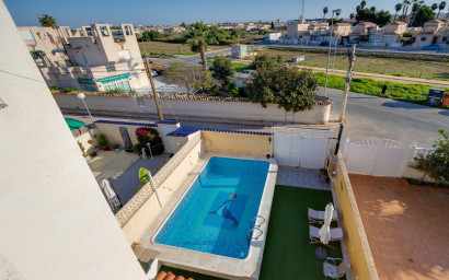 Resale - Townhouse -
Torrevieja - La Siesta - El Salado - Torreta