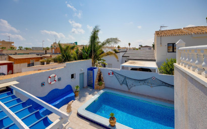 Resale - Villa -
Orihuela Costa - La Regia