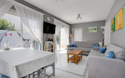 Resale - Villa -
Orihuela Costa - La Regia