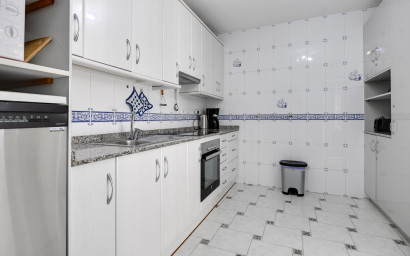 Resale - Villa -
Orihuela Costa - La Regia