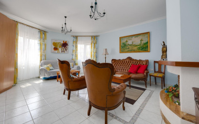 Resale - Villa -
Orihuela Costa - La Regia