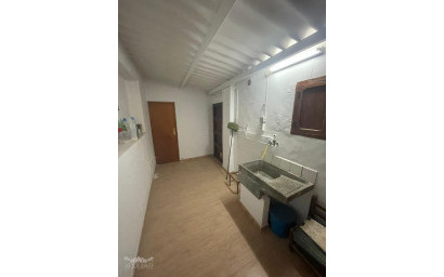 Resale - Townhouse -
Pinoso - Pinoso Alicante