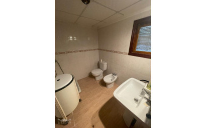 Resale - Townhouse -
Pinoso - Pinoso Alicante