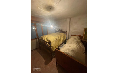 Resale - Townhouse -
Pinoso - Pinoso Alicante