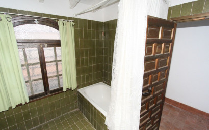 Herverkoop - Landhuis -
Monovar