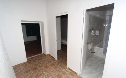 Herverkoop - Landhuis -
Monovar