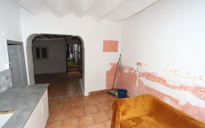 Herverkoop - Landhuis -
Monovar