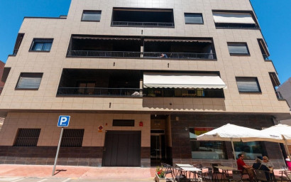 Resale - Apartment -
La Mata - La Mata - Town