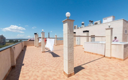 Resale - Apartment -
La Mata - La Mata - Town
