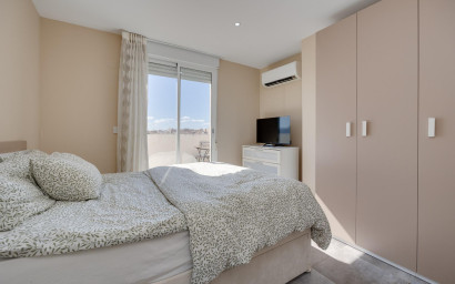 Herverkoop - Penthouse -
Torrevieja - Centro