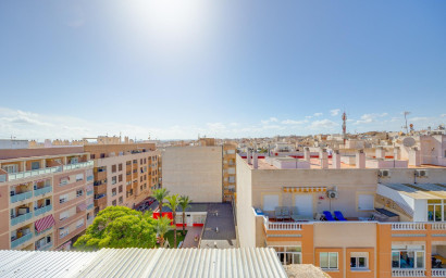 Herverkoop - Penthouse -
Torrevieja - Centro