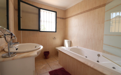 Herverkoop - Villa -
Algorfa - Lo Crispin