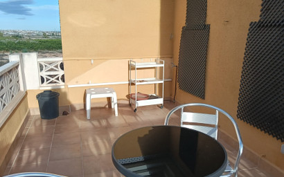 Resale - Villa -
Los Montesinos - La Herrada