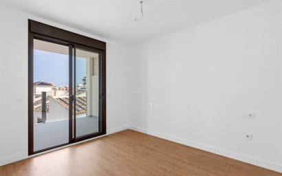 Resale - Penthouse -
Villamartín