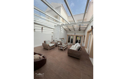 Resale - Villa -
Pinoso - Pinoso Alicante