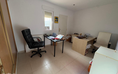 Resale - Villa -
Pinoso - Pinoso Alicante