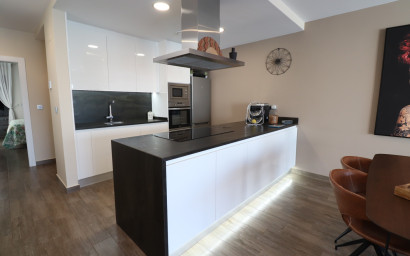 Resale - Townhouse -
Daya Vieja - Daya Vieja - Town