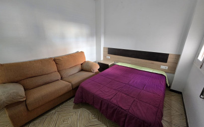 Herverkoop - Plat -
Sax