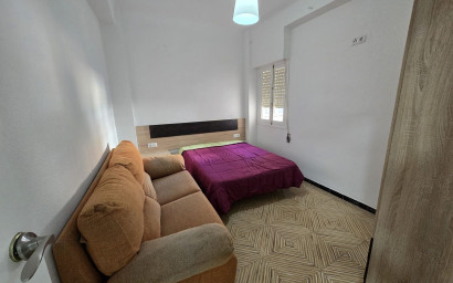 Herverkoop - Plat -
Sax