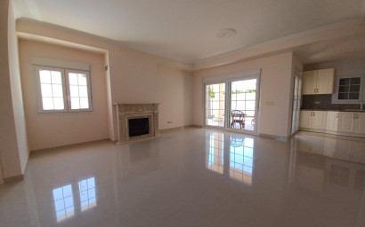 Herverkoop - Villa -
Cabo Roig