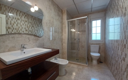 Herverkoop - Villa -
Cabo Roig