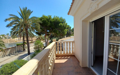 Herverkoop - Villa -
Cabo Roig