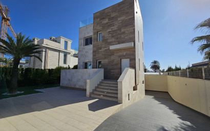 Revente - Villa -
La Zenia