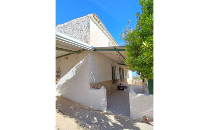 Revente - Maison de campagne -
Caudete