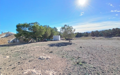 Revente - Maison de campagne -
Caudete