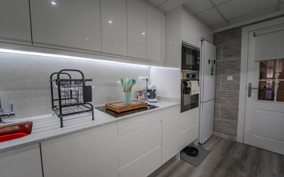 Herverkoop - Herenhuis -
Ciudad Quesada - Lo Marabú