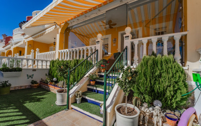 Herverkoop - Herenhuis -
Ciudad Quesada - Lo Marabú