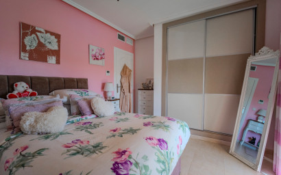 Herverkoop - Herenhuis -
Ciudad Quesada - Lo Marabú