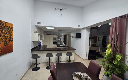 Resale - Villa -
Salinas