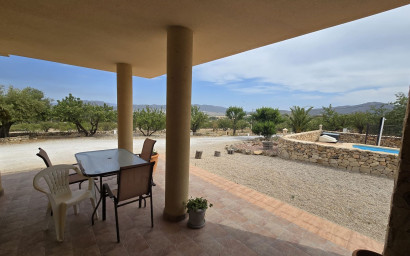 Resale - Villa -
Salinas