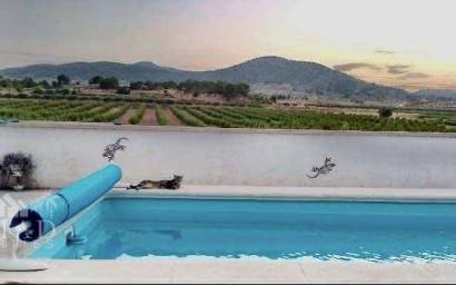 Herverkoop - Villa -
Yecla - Yecla Murcia