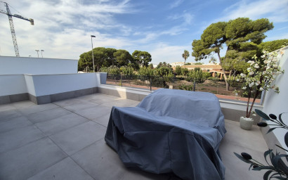 Revente - Maison mitoyenne -
Santiago de La Ribera - Santiago de La Ribera - Town