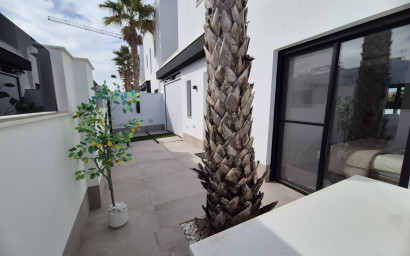 Revente - Maison mitoyenne -
Santiago de La Ribera - Santiago de La Ribera - Town