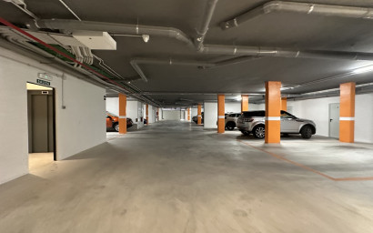 Resale - Apartment -
Las Colinas Golf Resort